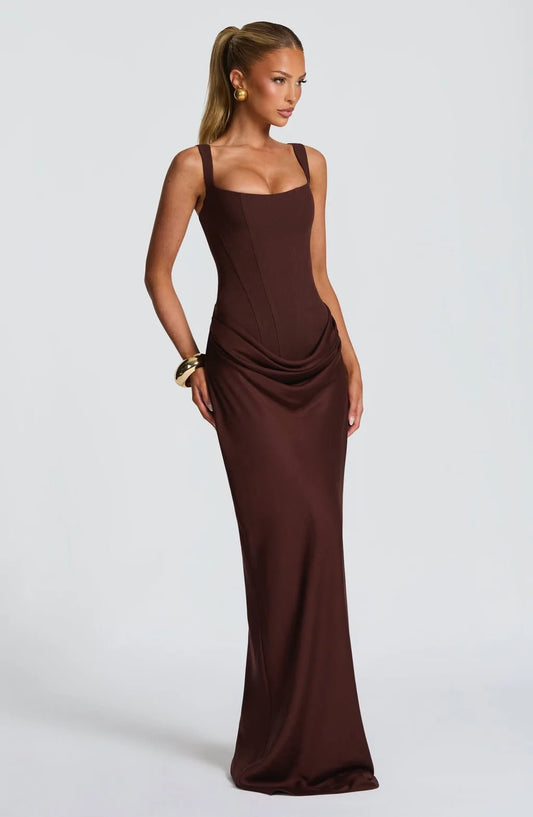 Brown Pleated Evening Dress – Elegant Sleeveless Slim Fit Formal Dress